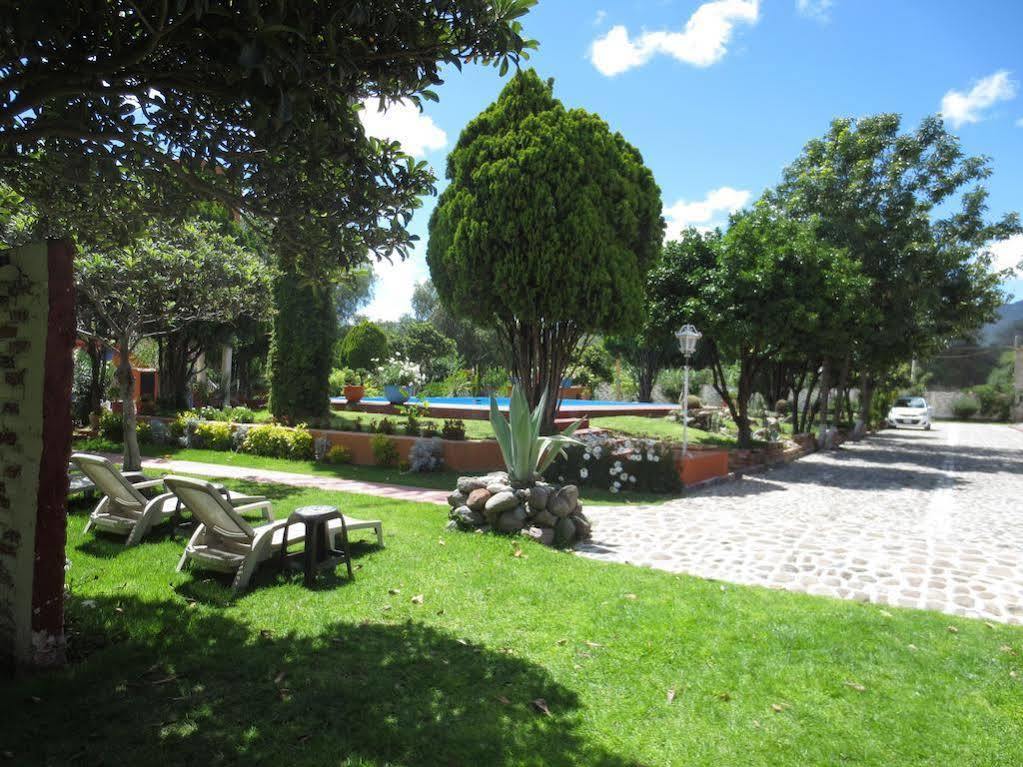 Hotel Concierge Plaza La Esperanza Текуискуиапан Екстериор снимка
