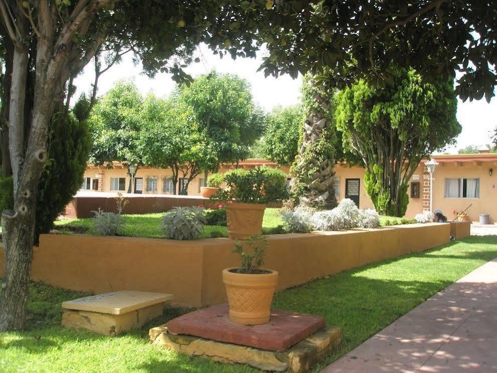 Hotel Concierge Plaza La Esperanza Текуискуиапан Екстериор снимка