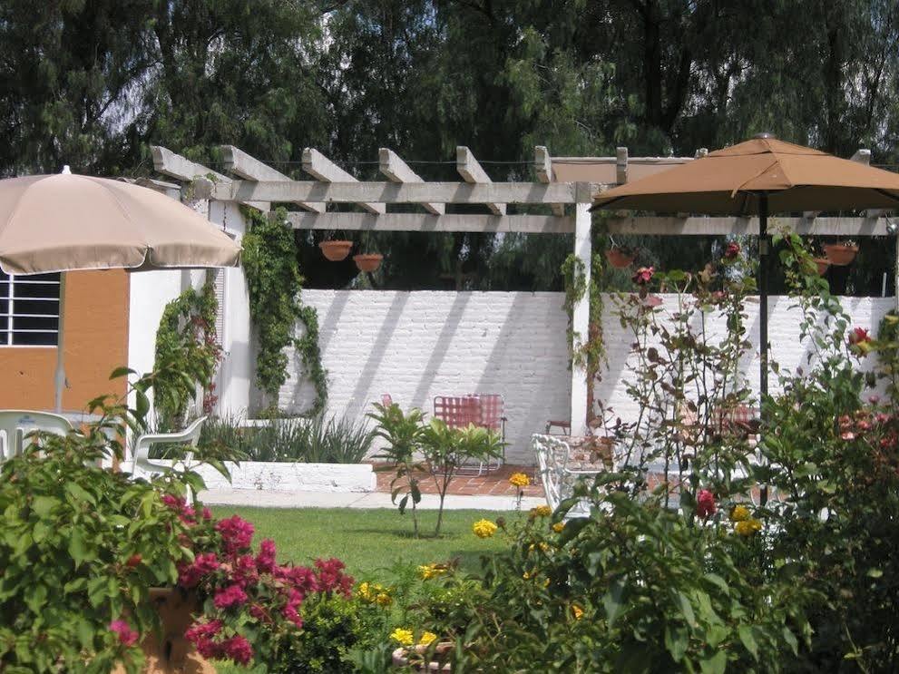 Hotel Concierge Plaza La Esperanza Текуискуиапан Екстериор снимка