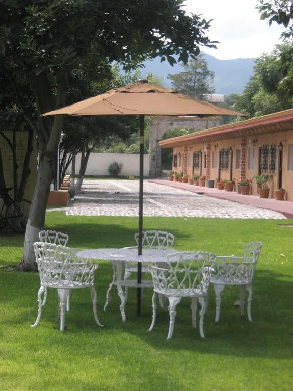 Hotel Concierge Plaza La Esperanza Текуискуиапан Екстериор снимка