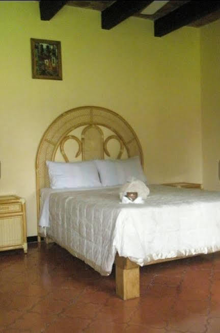 Hotel Concierge Plaza La Esperanza Текуискуиапан Екстериор снимка